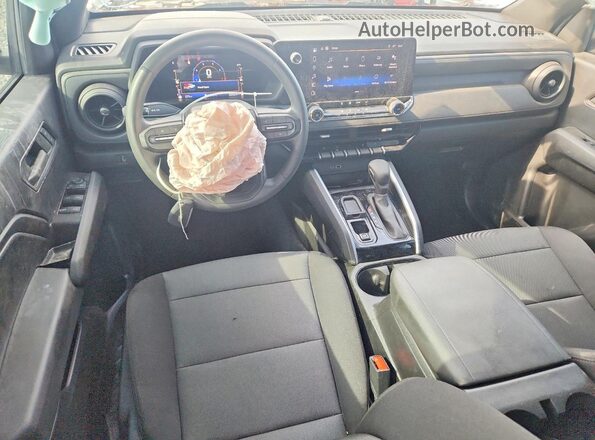 1GCPSBEK7P1131686 2023 CHEVROLET COLORADO White Առջևի վահանակի տեսք