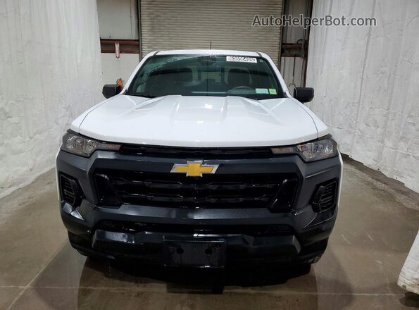 1GCPSBEK8S1166083 2025 CHEVROLET COLORADO White Widok z przodu