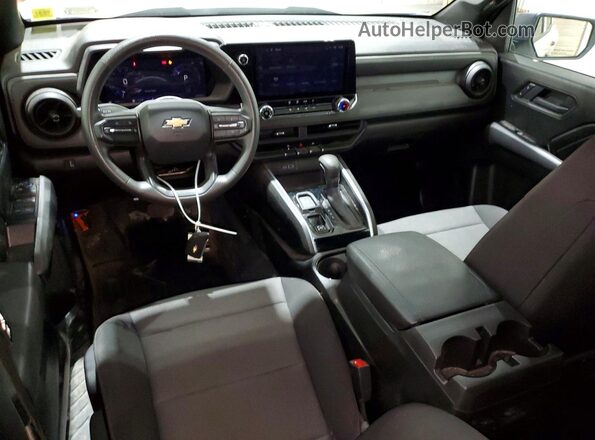 1GCPSBEK8S1166083 2025 CHEVROLET COLORADO White Widok deski rozdzielczej