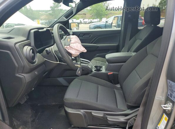 1GCPSBEKXT1175207 2026 CHEVROLET COLORADO Silver Front interior view