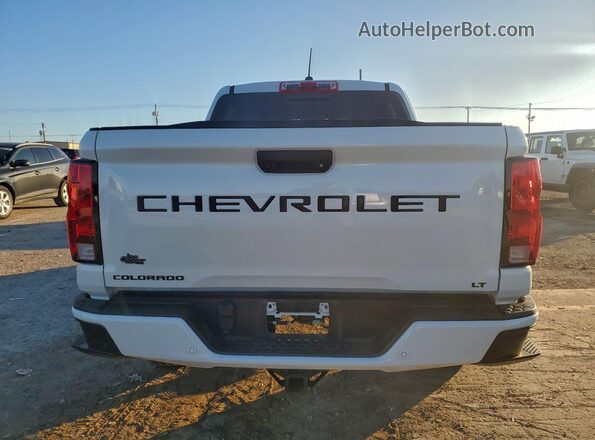 1GCPSCEK2R1168833 2024 CHEVROLET COLORADO White Вид ззаду