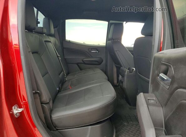 1GCPSCEK2R1215973 2024 CHEVROLET COLORADO Red Widok wnętrza z tyłu
