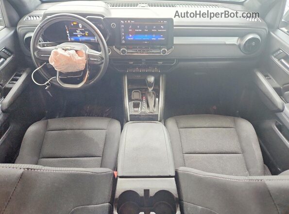 1GCPSCEK4P1136219 2023 CHEVROLET COLORADO Серебряный Вид панели приборов