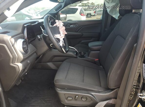 1GCPSCEK6P1162613 2023 CHEVROLET COLORADO Черный Вид салона спереди
