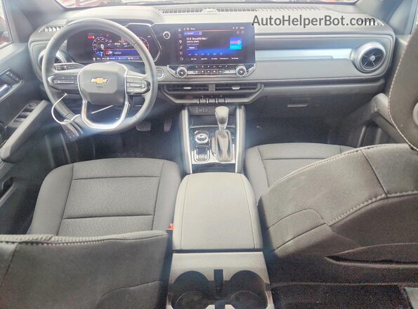 1GCPTCEK7T1238556 2026 CHEVROLET COLORADO Red Вид панелі приладів