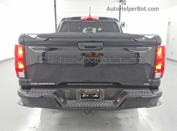 1GCPTCEK8P1169799 2023 CHEVROLET COLORADO Black უკანა ხედი