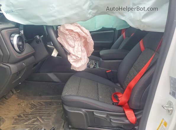 1GCPTDEK2R1183108 2024 CHEVROLET COLORADO Белый Вид салона спереди