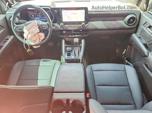 1GCPTEEK3S1143566 2025 CHEVROLET COLORADO Черный Вид панели приборов