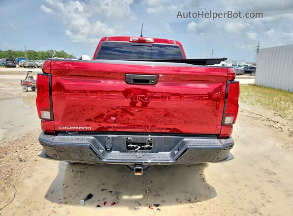 1GCPTEEK3T1142984 2026 CHEVROLET COLORADO Red Widok z tyłu