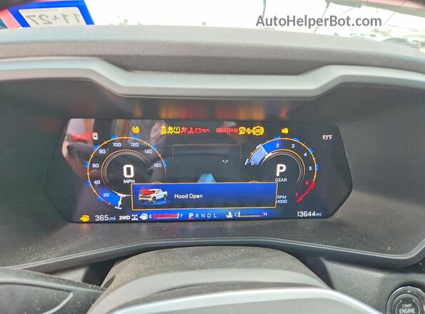 1GCPTEEK3T1142984 2026 CHEVROLET COLORADO Red Widok zestawu wskaźników