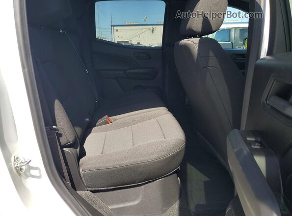 1GCPTEEK4T1104762 2026 CHEVROLET COLORADO Белый Вид задних сидений