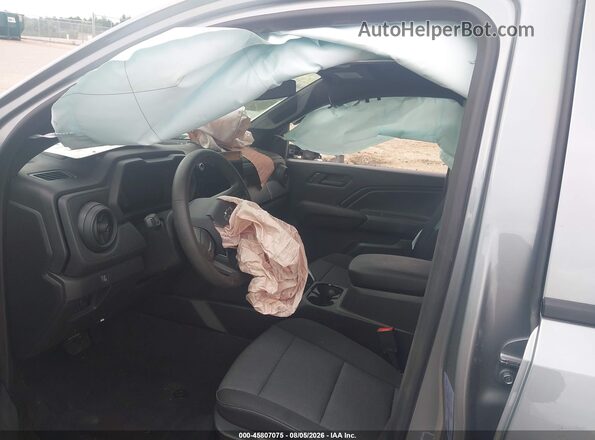 1GCPTEEK4T1203016 2026 CHEVROLET COLORADO Gray Widok wnętrza z przodu