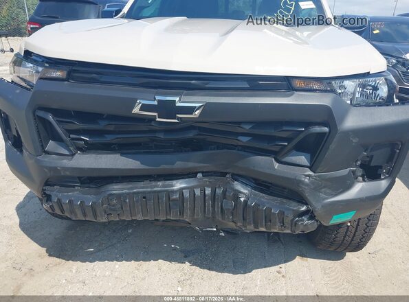 1GCPTEEK5T1243394 2026 CHEVROLET COLORADO Tan Widok z przodu