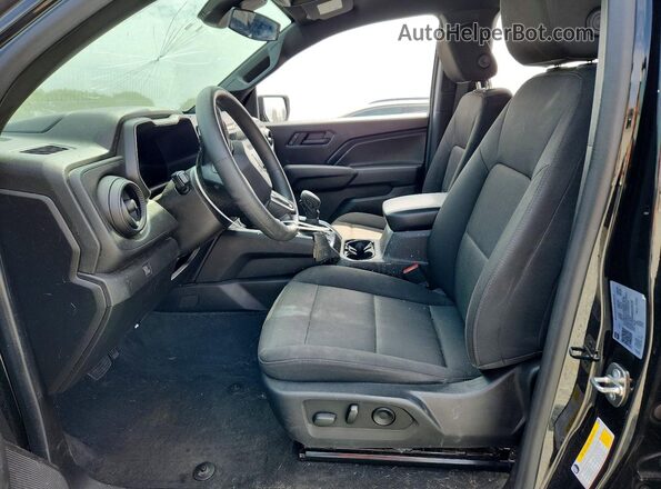 1GCPTEEK6P1133170 2023 CHEVROLET COLORADO Black Widok wnętrza z przodu