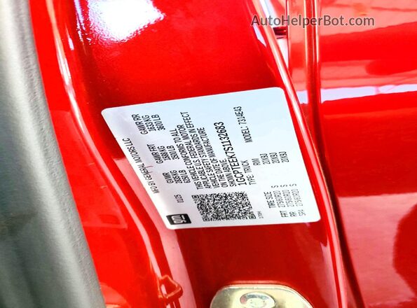 1GCPTEEK7S1132683 2025 CHEVROLET COLORADO Red Engine compartment view
