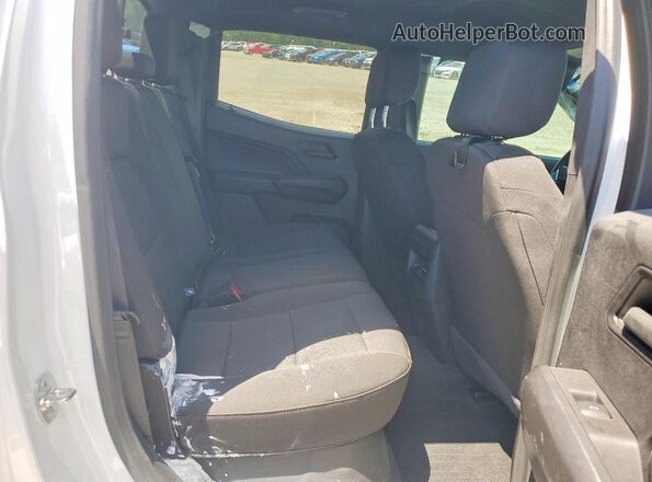 1GCPTEEK8R1299029 2024 CHEVROLET COLORADO White Widok tylnych siedzeń