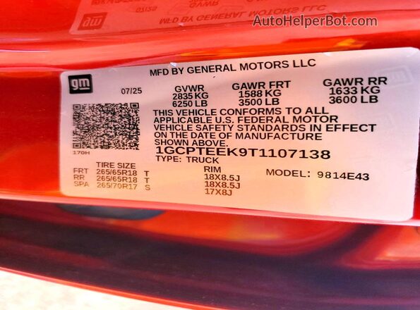 1GCPTEEK9T1107138 2026 CHEVROLET COLORADO Maroon VIN sticker view