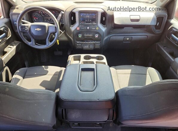 1GCPWBEKXMZ188708 2021 CHEVROLET SILVERADO Бордовый Вид панели приборов