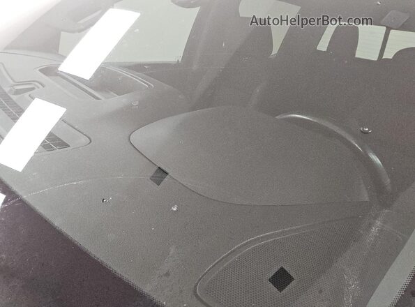 1GCPWCED3KZ125485 2019 CHEVROLET SILVERADO Silver 360 interior view
