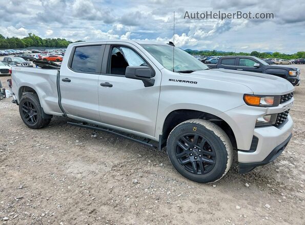 1GCPYBEK7MZ276741 2021 CHEVROLET SILVERADO Серебряный Передняя правая четверть