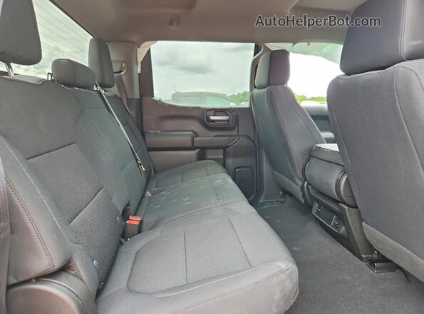 1GCPYBEK7MZ276741 2021 CHEVROLET SILVERADO Серебряный Вид задних сидений