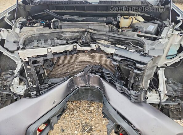 1GCPYCEF0MZ277027 2021 CHEVROLET SILVERADO Silver Widok wnętrza z tyłu