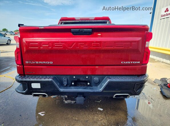 1GCPYCEFXMZ410568 2021 CHEVROLET SILVERADO Красный Вид сзади