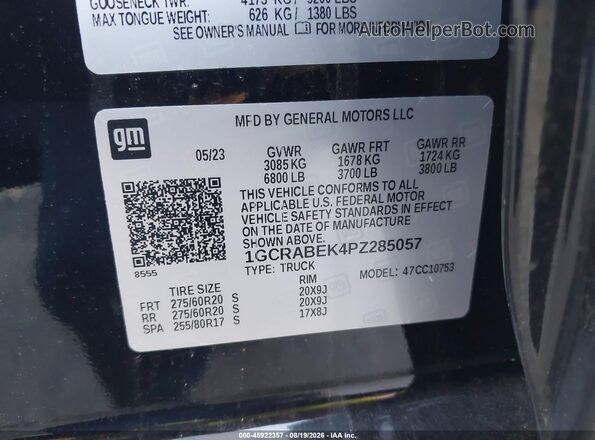 1GCRABEK4PZ285057 2023 CHEVROLET SILVERADO Black Vista del compartimento del motor