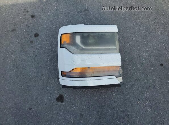 1GCRCPEC4GZ218619 2016 CHEVROLET SILVERADO White Engine compartment view