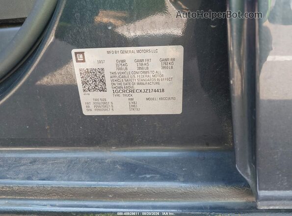 1GCRCRECXJZ174418 2018 CHEVROLET SILVERADO Black Vista del compartimento del motor