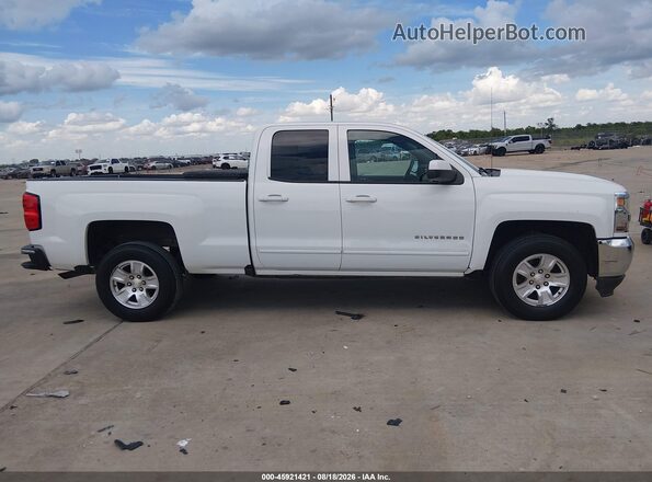 1GCRCREH6JZ361263 2018 CHEVROLET SILVERADO White Rear interior view