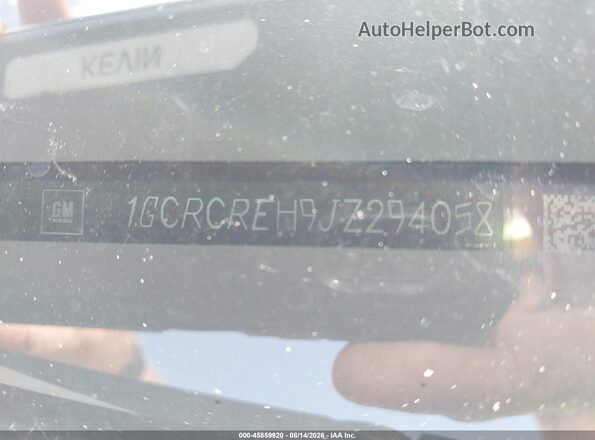 1GCRCREH9JZ294058 2018 CHEVROLET SILVERADO Silver 