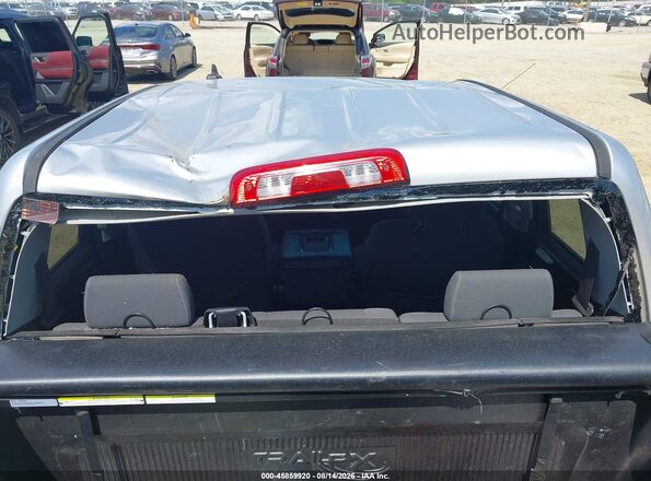 1GCRCREH9JZ294058 2018 CHEVROLET SILVERADO Silver 