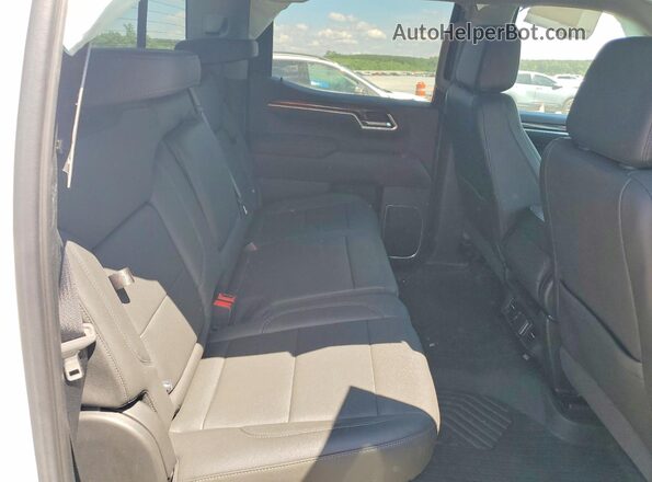 1GCUDDEDXNZ523926 2022 CHEVROLET SILVERADO White Widok tylnych siedzeń