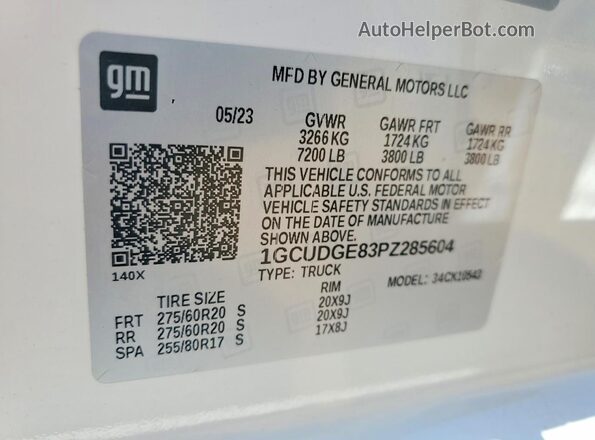 1GCUDGE83PZ285604 2023 CHEVROLET SILVERADO White Widok naklejki z numerem VIN