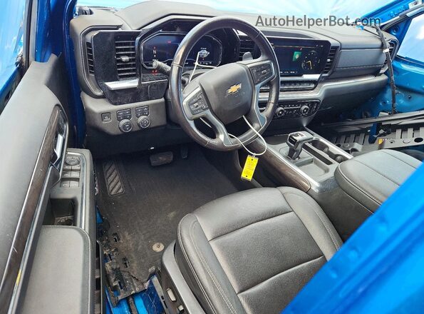 1GCUDGED9PZ156344 2023 CHEVROLET SILVERADO Синий Вид панели приборов
