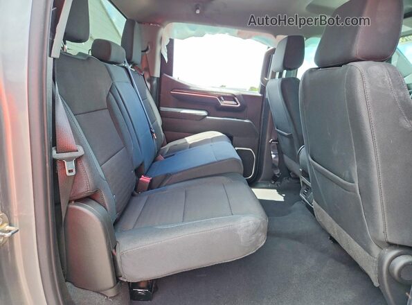 1GCUKEED3TZ122873 2026 CHEVROLET SILVERADO Gray Vista de los asientos traseros