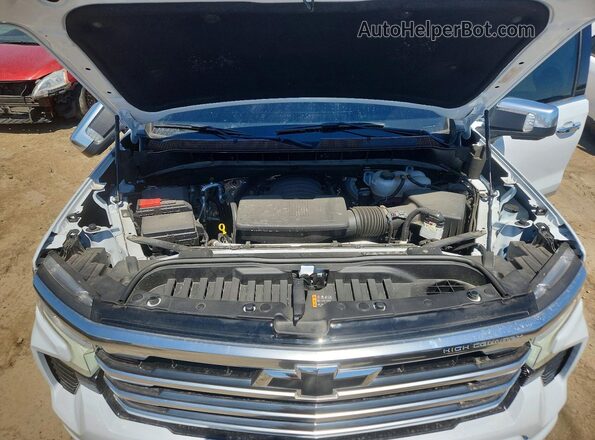 1GCUKJED8TZ182477 2026 CHEVROLET SILVERADO White Вид задньої частини салону