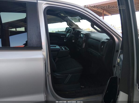 1GCUYAEF6MZ312600 2021 CHEVROLET SILVERADO Silver Front interior view