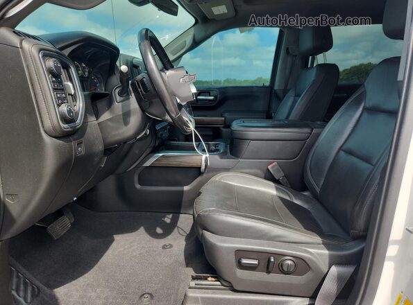 1GCUYEED0LZ243357 2020 CHEVROLET SILVERADO Белый Вид салона спереди