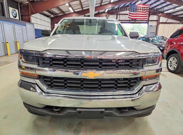 1GCVKNEC6GZ167274 2016 CHEVROLET SILVERADO Серебряный Вид спереди