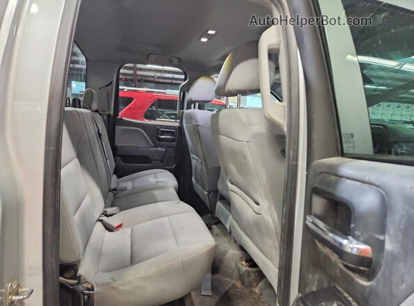 1GCVKNEC6GZ167274 2016 CHEVROLET SILVERADO Серебряный Вид задних сидений