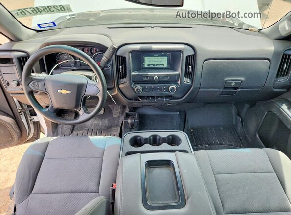 1GCVKNEC7JZ240434 2018 CHEVROLET SILVERADO White Vista del salpicadero