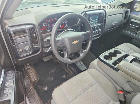 1GCVKNEC8HZ208196 2017 CHEVROLET SILVERADO Серебряный Вид панели приборов