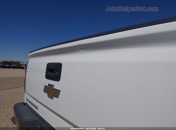 1GCVKNEH2HZ126735 2017 CHEVROLET SILVERADO Белый Вид спереди