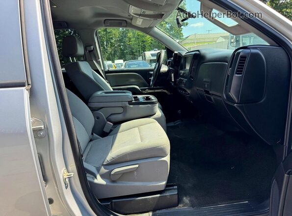 1GCVKPEC7GZ180014 2016 CHEVROLET SILVERADO Серебряный Вид щитка приборов