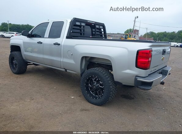 1GCVKPEC8JZ144744 2018 CHEVROLET SILVERADO Silver Задня ліва чверть