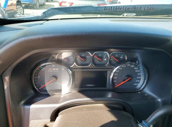1GCVKREC0JZ113807 2018 CHEVROLET SILVERADO Blue Вид щитка приладів