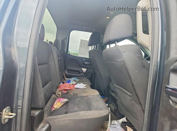 1GCVKREC0JZ232781 2018 CHEVROLET SILVERADO Gray Rear seats view