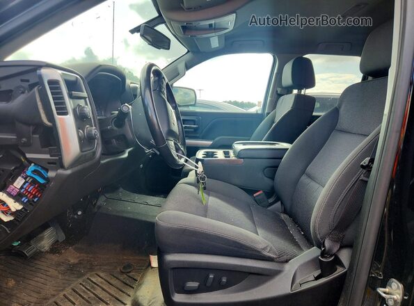 1GCVKREC0JZ242811 2018 CHEVROLET SILVERADO Черный Вид салона спереди